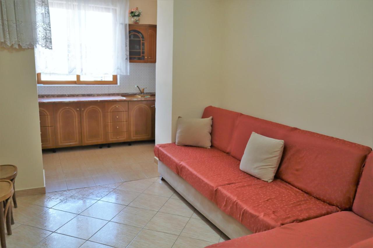 Rei'S Apartment Përmet מראה חיצוני תמונה