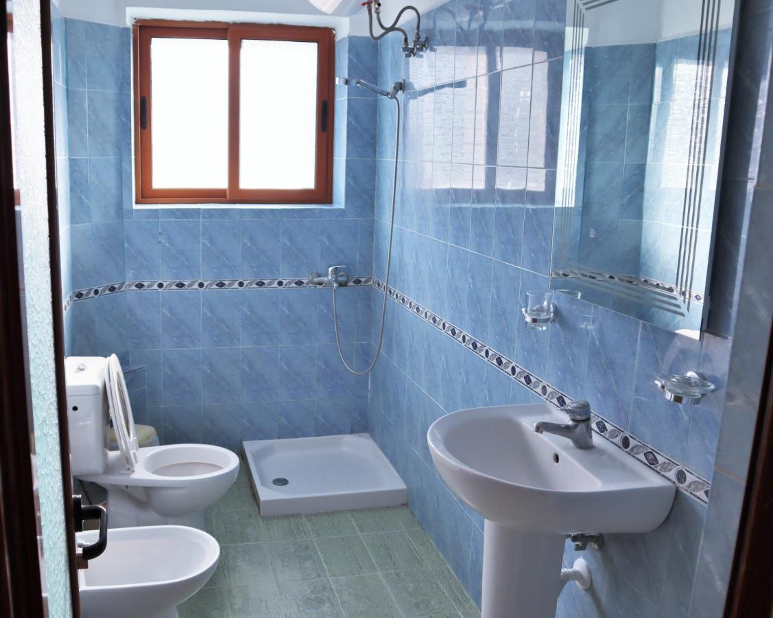 Rei'S Apartment Përmet מראה חיצוני תמונה